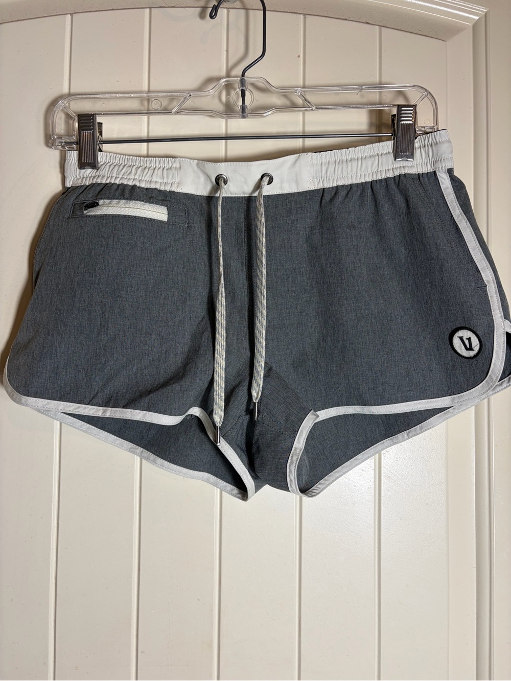 Vuori Charcoal Gray Athletic Shorts with Cream Trim